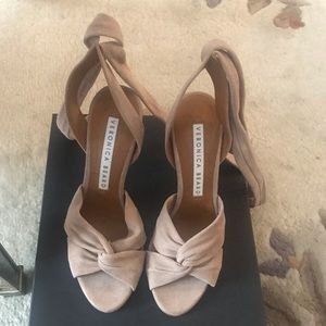 Veronica Beard Calida Sandal